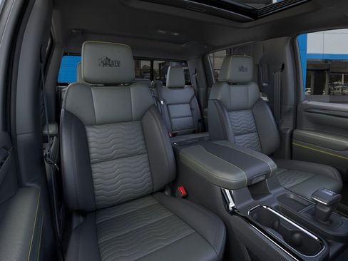 New 2026 Chevrolet Silverado 1500 ZR2 w/ ZR2 Bison Edition image 16