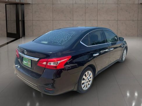 Used 2017 Nissan Sentra S image 11