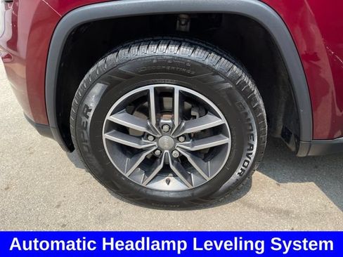 Used 2018 Jeep Grand Cherokee Limited w/ Luxury Group II AWD/4WD image 23