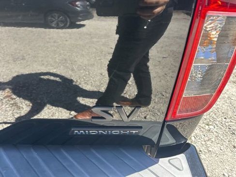 Used 2020 Nissan Frontier SV w/ Midnight Edition Floor Mats image 31