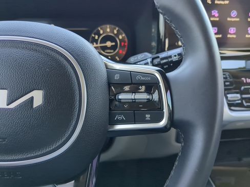 Used 2023 Kia Sorento SX image 30