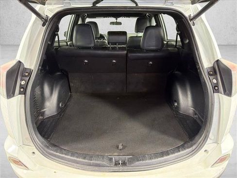 Used 2016 Toyota RAV4 SE AWD/4WD image 18