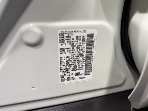 Used 2018 Nissan Rogue SL w/ Premium Package FWD image 34