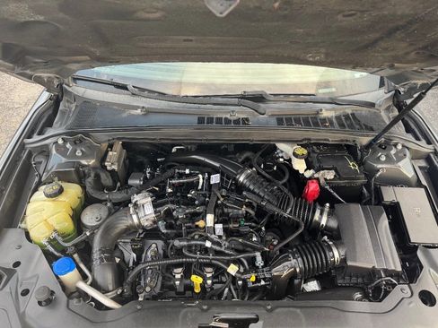 Used 2017 Lincoln Continental Black Label w/ Rear-seat Package image 9