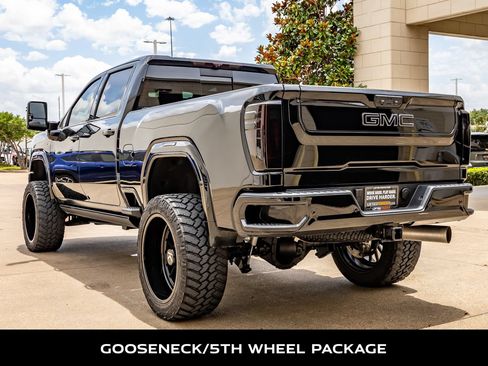 Used 2025 GMC Sierra 2500 Denali Ultimate AWD/4WD image 6