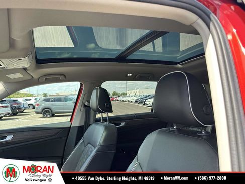 Used 2024 Volkswagen Atlas SEL Premium R-Line AWD/4WD image 22