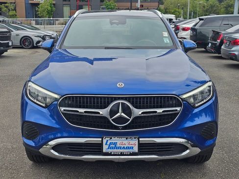 Used 2024 Mercedes-Benz GLC 300 4MATIC image 2