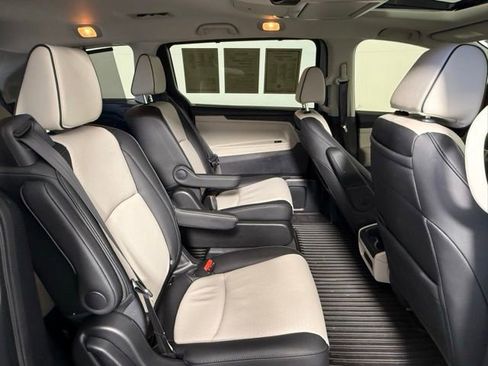Used 2026 Honda Odyssey Elite image 42