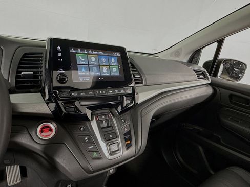Certified 2024 Honda Odyssey EX-L image 19