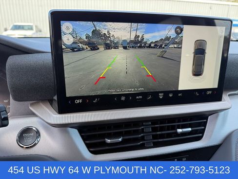 Certified 2025 Ford Explorer Active RWD image 20