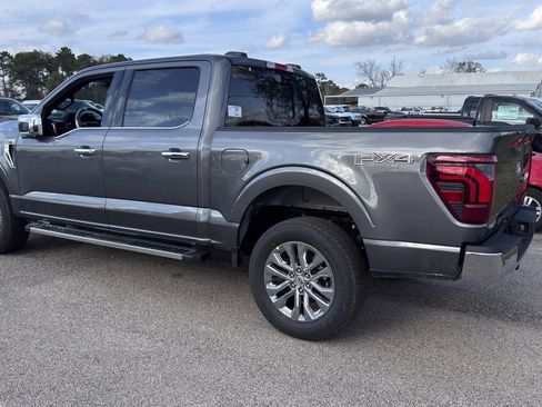 New 2025 Ford F150 Lariat w/ Equipment Group 501A Mid image 5