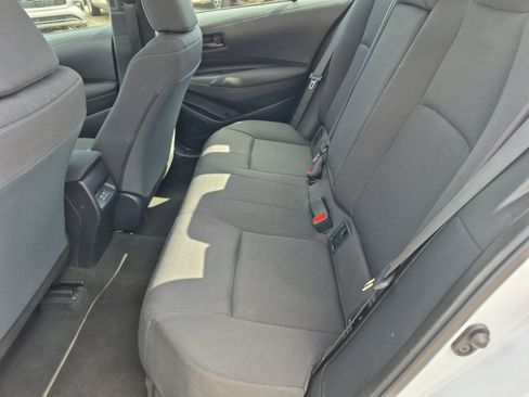 Used 2025 Toyota Corolla LE FWD image 20