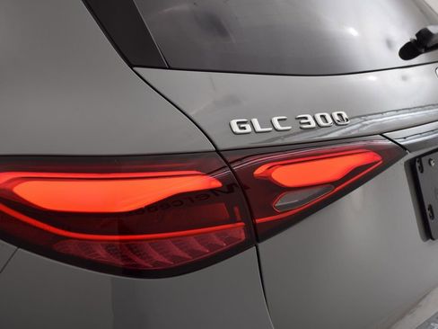 New 2026 Mercedes-Benz GLC 300 image 13
