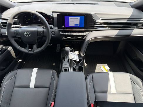 New 2026 Toyota Camry SE FWD image 28