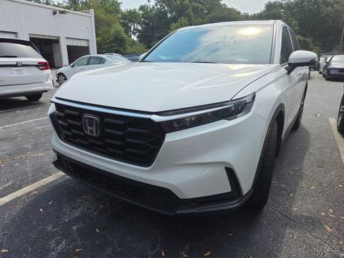 Used 2024 Honda CR-V EX-L image 2