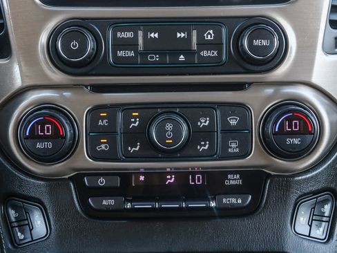 Used 2019 GMC Yukon Denali w/ Denali Ultimate Package image 14