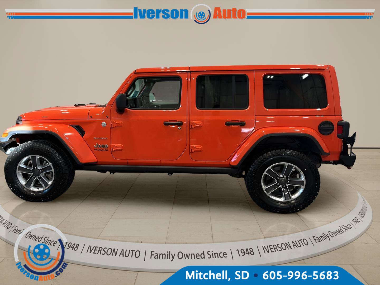Used 2019 Jeep Wrangler Unlimited Sahara w/ Uconnect 4C Nav & Sound Group AWD/4WD image 4