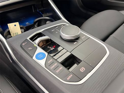New 2026 BMW i4 xDrive40i w/ Premium Package AWD/4WD image 32