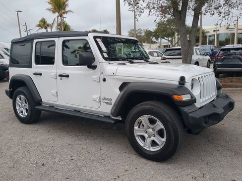 Used 2021 Jeep Wrangler Unlimited Sport image 2
