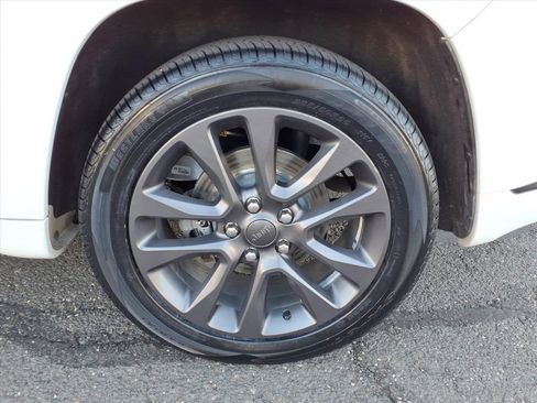 Used 2019 Jeep Grand Cherokee High Altitude image 19