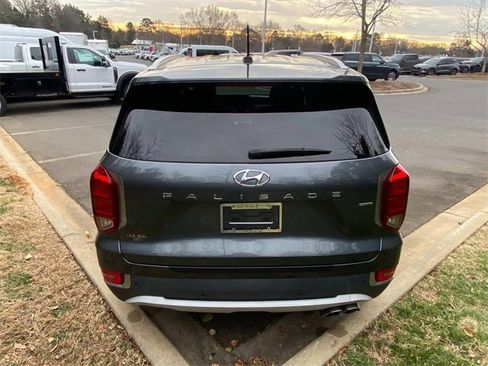 Used 2021 Hyundai Palisade SEL w/ Cargo Package image 32
