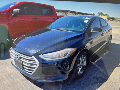 Used 2018 Hyundai Elantra SEL FWD image 11