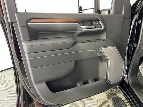 New 2026 GMC Sierra 3500 Denali w/ Denali Reserve Package AWD/4WD image 13