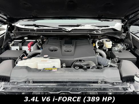 Used 2023 Toyota Tundra Platinum image 12