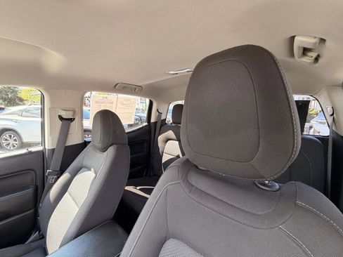 Used 2020 Chevrolet Colorado LT AWD/4WD image 18