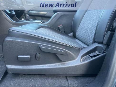 Used 2019 Chevrolet Colorado Z71 image 12