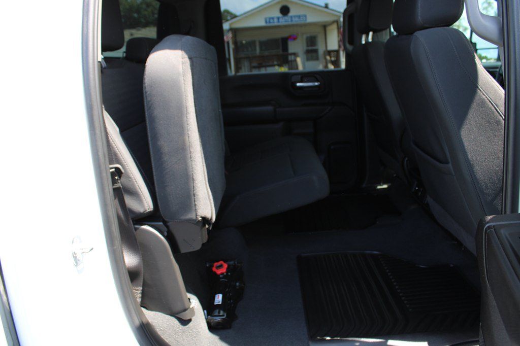 Used 2025 Chevrolet Silverado 2500 Custom w/ Custom Convenience Package AWD/4WD image 19