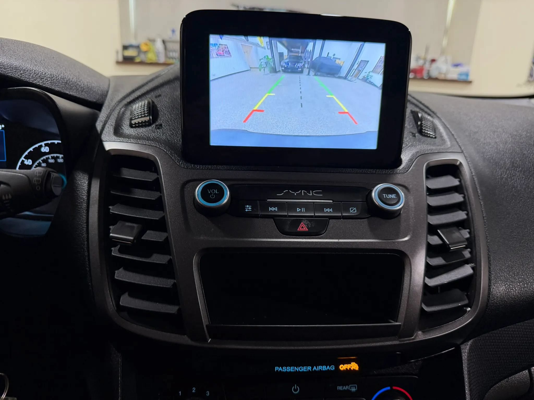 Used 2022 Ford Transit Connect XL FWD image 46