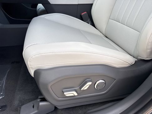 New 2026 Hyundai Santa Fe SEL FWD image 11