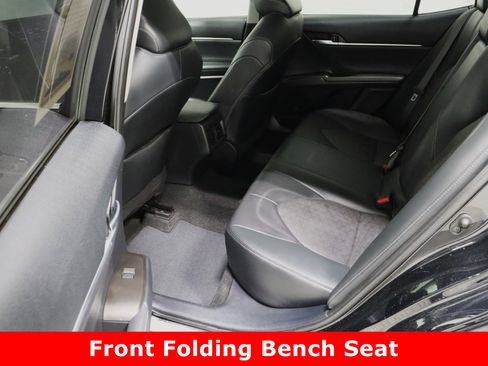 Used 2023 Toyota Camry XSE image 29