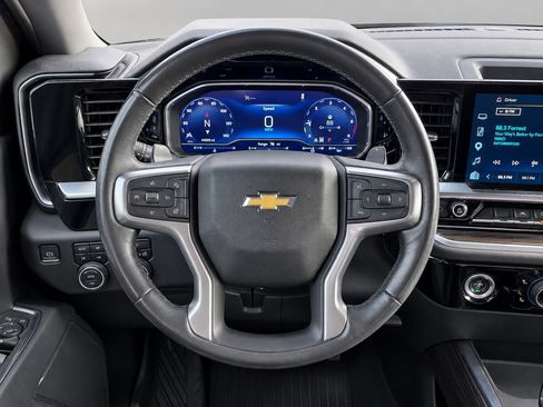Certified 2023 Chevrolet Silverado 1500 LT w/ Z71 Off-Road Package AWD/4WD image 30
