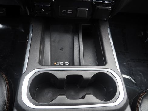 Used 2021 GMC Sierra 1500 AT4 w/ AT4 Premium Package image 31