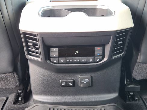 Used 2024 Toyota Sequoia Capstone image 36