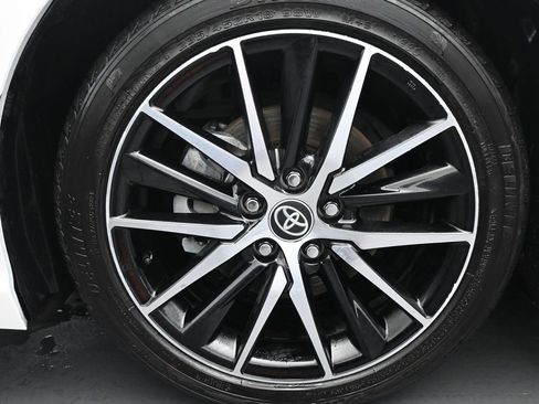 Used 2023 Toyota Camry SE image 14