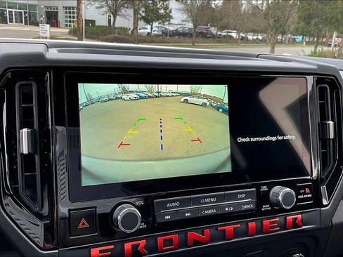 New 2025 Nissan Frontier PRO-4X image 21