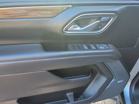 Used 2023 Chevrolet Tahoe High Country AWD/4WD image 20