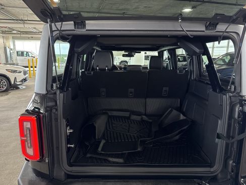 Used 2025 Ford Bronco Outer Banks AWD/4WD image 14