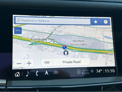 Certified 2025 Cadillac XT6 Premium Luxury w/ Technology Package FWD image 25