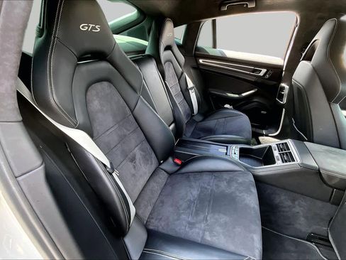 Used 2019 Porsche Panamera GTS AWD/4WD image 20