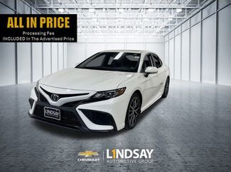 Used 2023 Toyota Camry SE w/ Cold Weather Package AWD/4WD video 1