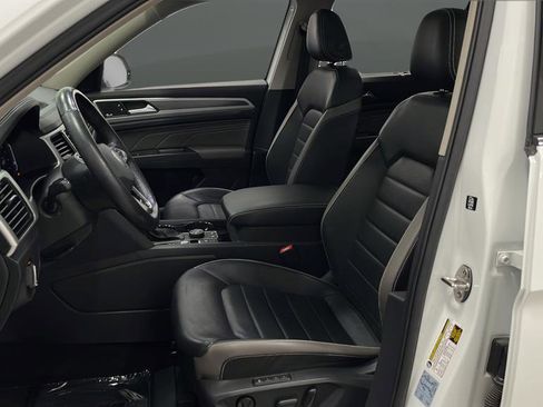 Used 2022 Volkswagen Atlas SEL Premium AWD/4WD image 9