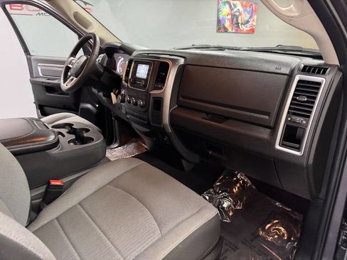 Used 2024 RAM 1500 Classic SLT image 45