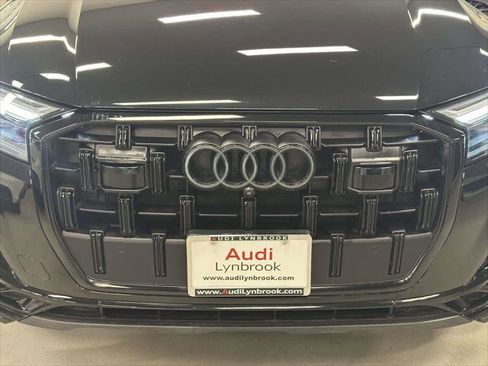 Used 2025 Audi Q7 2.0T Premium w/ Convenience Plus Package image 8