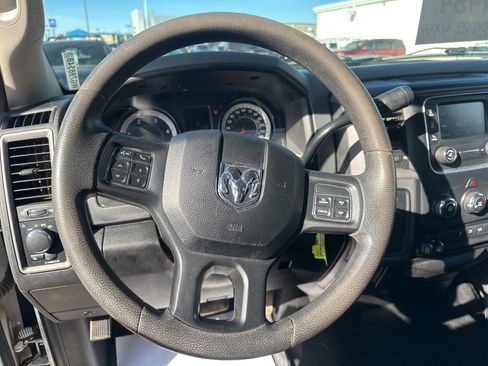 Used 2018 RAM 2500 Tradesman w/ Chrome Appearance Group image 12