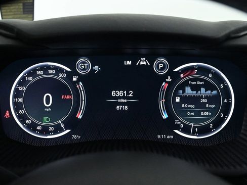 Used 2023 Aston Martin DBX 707 image 7