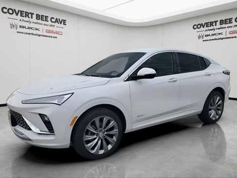 New 2026 Buick Envista Avenir image 3